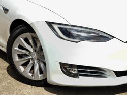 2017 Tesla Model S 90D AWD Pearl White
