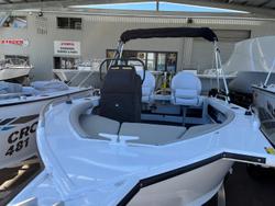 2023 Stacer 449 Crossfire SC SE