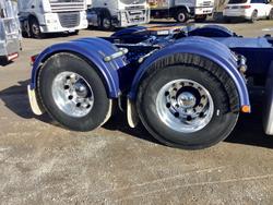 2018 Volvo Fm450 Scoop Purchase 2Avait $140000+Gst 830000Klm Be Quick FM 450 SLEEPER