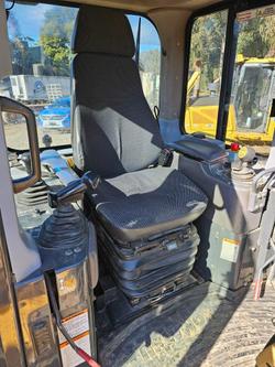 2011 Komatsu D65ex-16