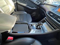 2021 MG HS PHEV Essence SAS23 MY21 New Pearl White