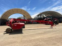 2017 Massey Ferguson 1386
