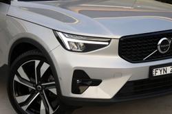 2023 Volvo XC40 Ultimate B5 Dark