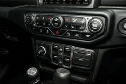 2022 Jeep Wrangler Unlimited Overland