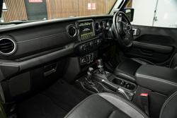 2022 Jeep Wrangler Unlimited Overland