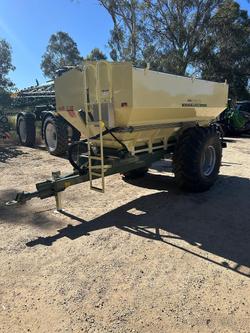 2024 Marshall 812T MultiSpread