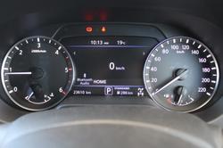 2024 Nissan Navara ST-X