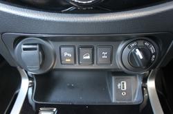 2024 Nissan Navara ST-X