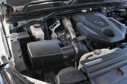 2024 Nissan Navara ST-X