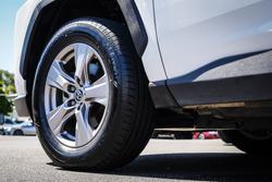 2024 Toyota RAV 4 Hybrid GX-2WD