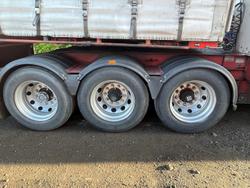 1999 Maxitrans B Double Curtainsider Double Drop Deck Combination