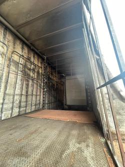 1999 Maxitrans B Double Curtainsider Double Drop Deck Combination