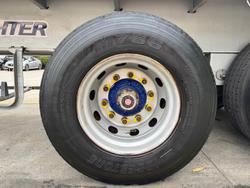 2010 Maxitrans
St2 12.2M Tandem Semi