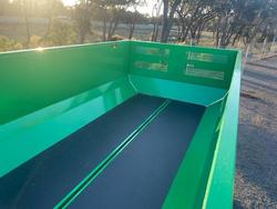 2023 Hustler Rx218 Combi