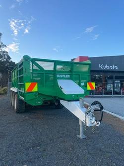 2023 Hustler Rx218 Combi