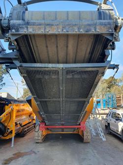 2022 Striker JQ1170 Yellow