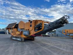 2022 Striker JQ1170 Yellow