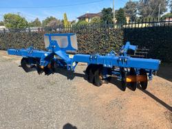 2023 Grizzly Wheel Track Renovator Blue