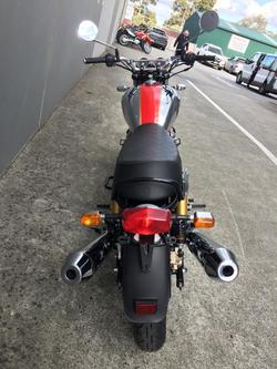 2023 Royal Enfield Interceptor 650 Chrome