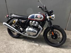 2023 Royal Enfield Interceptor 650 Chrome