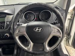 2011 Hyundai
                ix35 Elite