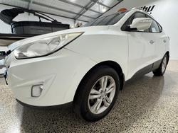 2011 Hyundai
                ix35 Elite