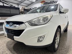2011 Hyundai
                ix35 Elite
