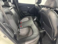2011 Hyundai
                ix35 Elite