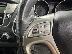2011 Hyundai
                ix35 Elite