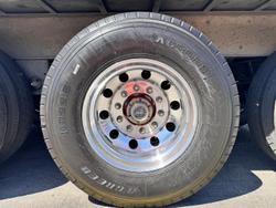 2014 Maxitrans
                24 Pallet, -23 Freezer Double Stacker, Rear Evap