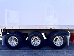 2014 Maxitrans
                24 Pallet, -23 Freezer Double Stacker, Rear Evap