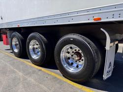 2014 Maxitrans
                24 Pallet, -23 Freezer Double Stacker, Rear Evap