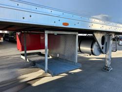 2014 Maxitrans St3 Od 24 Pallet -23 Freezer, Rear Eavp