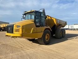 2018 Caterpillar 730