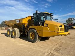 2018 Caterpillar
                730
