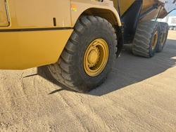 2018 Caterpillar
                730