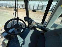 2013 Caterpillar
                Cp54b 