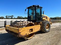 2013 Caterpillar
                Cp54b 