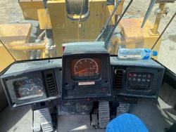 2001 Caterpillar
                988G 