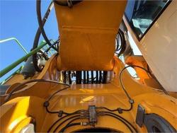 2012 Liebherr
                R954c 