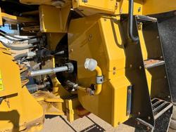 2014 Caterpillar
                966M 
