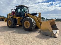 2018 Caterpillar
                972M 