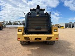 2018 Caterpillar
                972M 