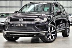 2018 Volkswagen Touareg Monochrome