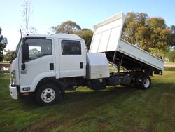 2013 Isuzu Frr 500 WHITE