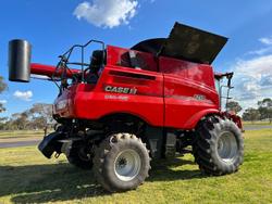 CASE IH
8250 Combine