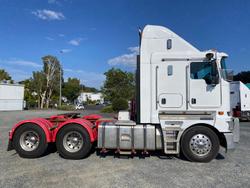 2014 Kenworth K200 600Hp 2.3 CAB White