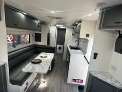 2023 JB Caravans 22' Dirt Road Extreme Family Bunk