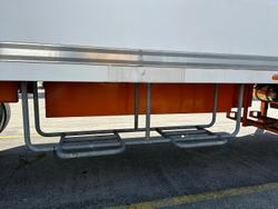 2013 FTE
                St3 Od 24 Pallet -28 Freezer, Double Stacker, Rear Evap 