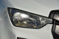 2020 Isuzu
                D-MAX SX